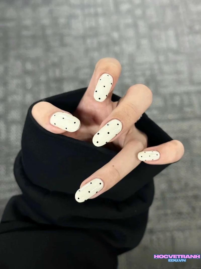 Tải ảnh nail chấm bi mới nhất