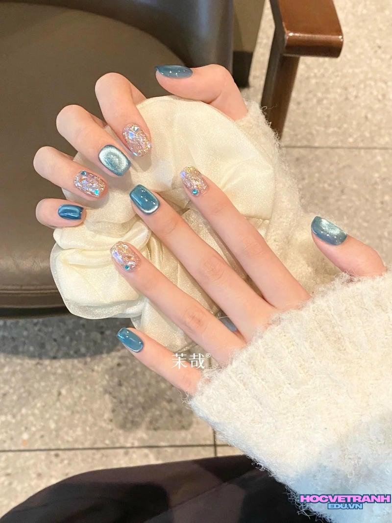 Tải về ảnh nail kim tuyến miễn phí