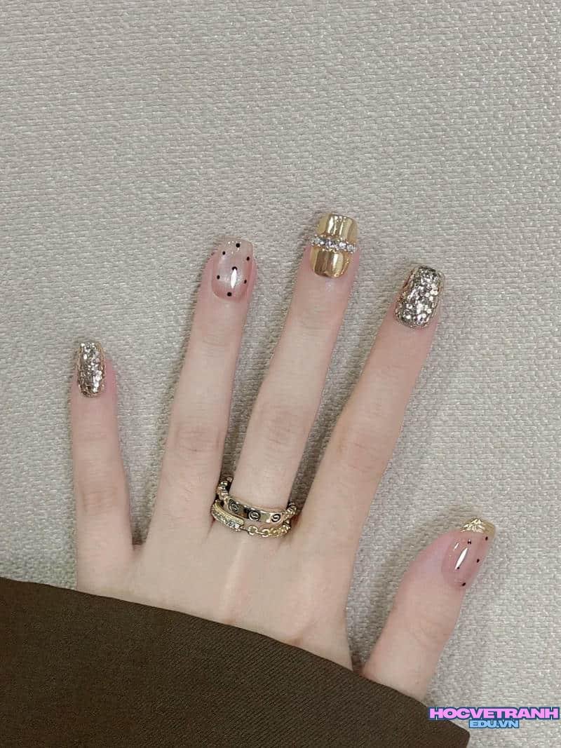 Tải về ảnh nail kim tuyến mới