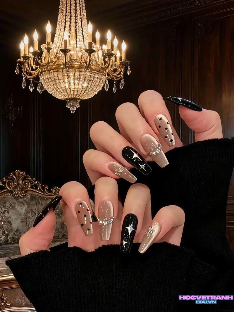 Tuyển chọn ảnh nail màu đen chất lượng nhất