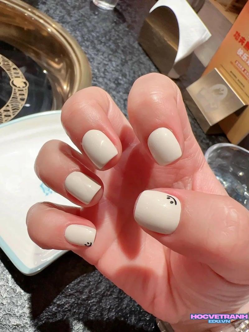 Tuyển tập bộ ảnh nail mặt cười trend nhất