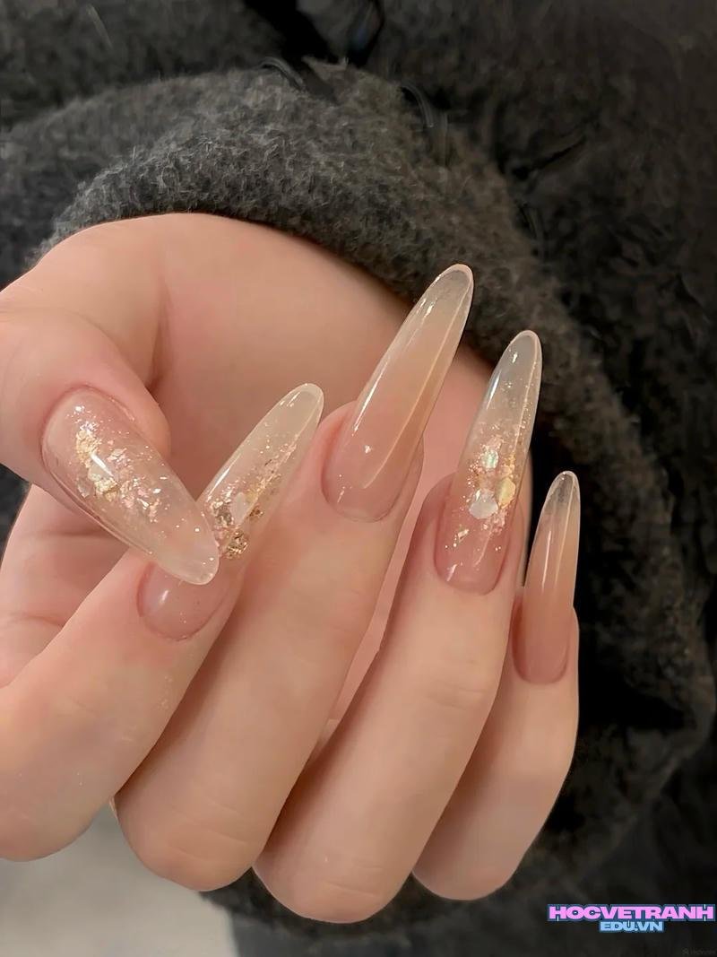 Tuyển tập bộ ảnh nail nhẹ nhàng trend nhất