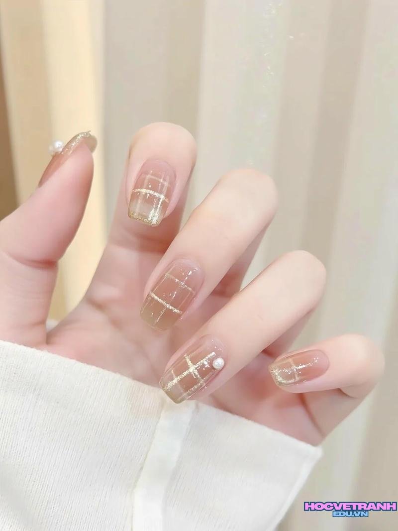 Xem ảnh nail kẻ đẹp