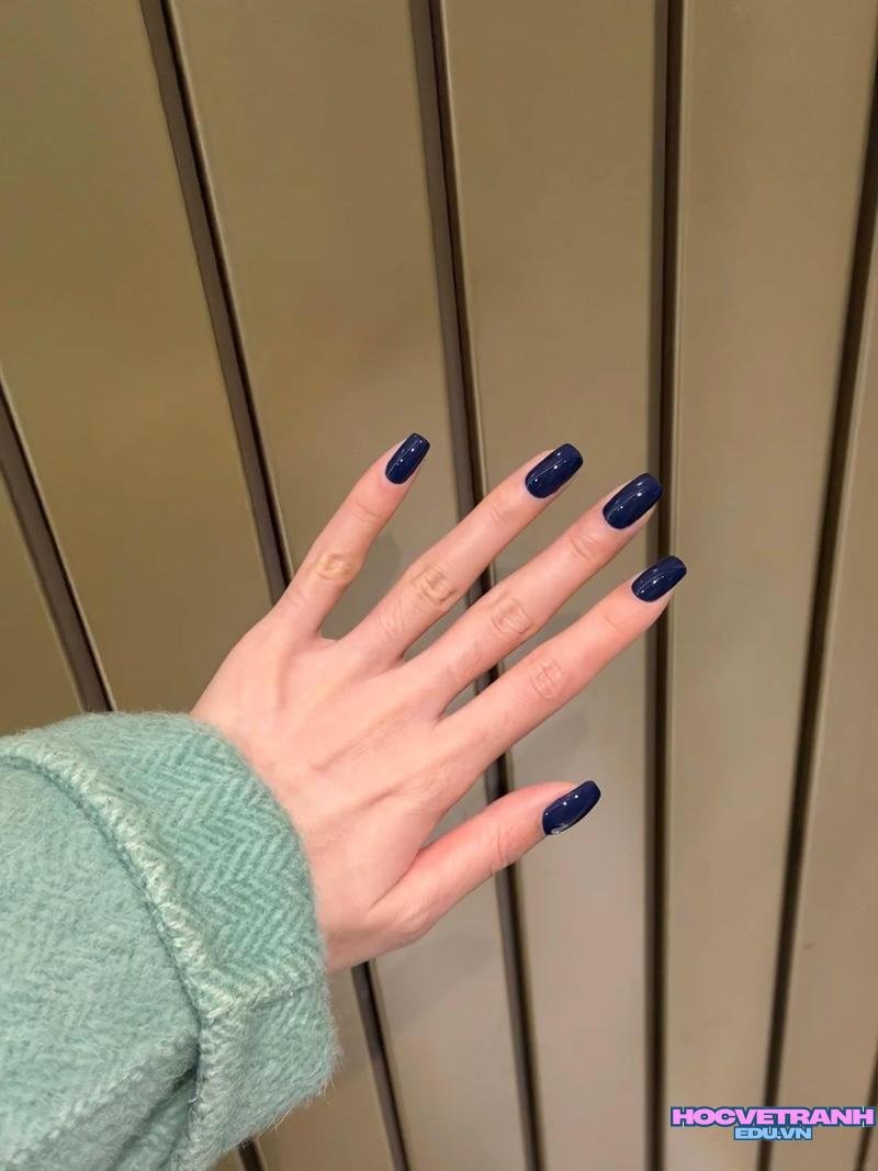 Xem ảnh nail màu xanh coban đẹp