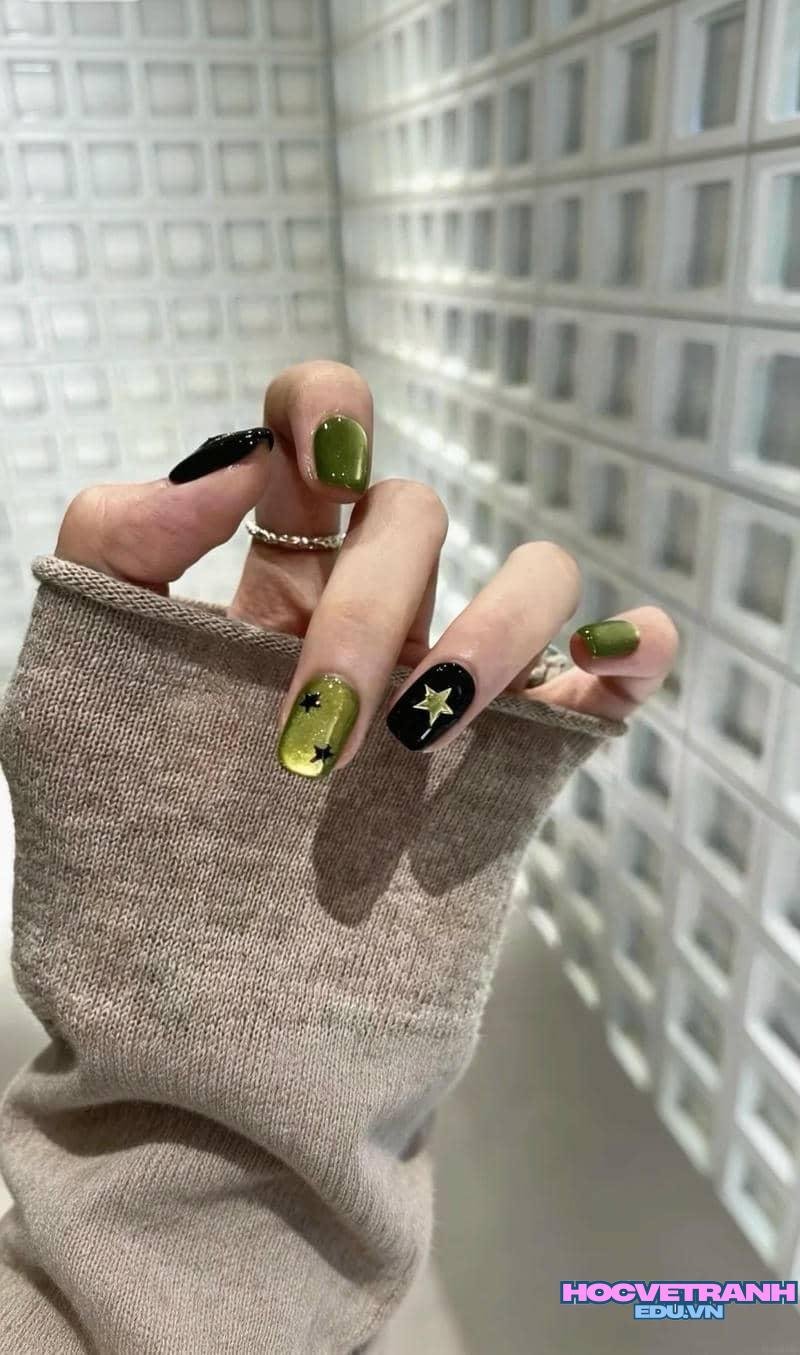 Xem ảnh nail màu xanh lá mới nhất