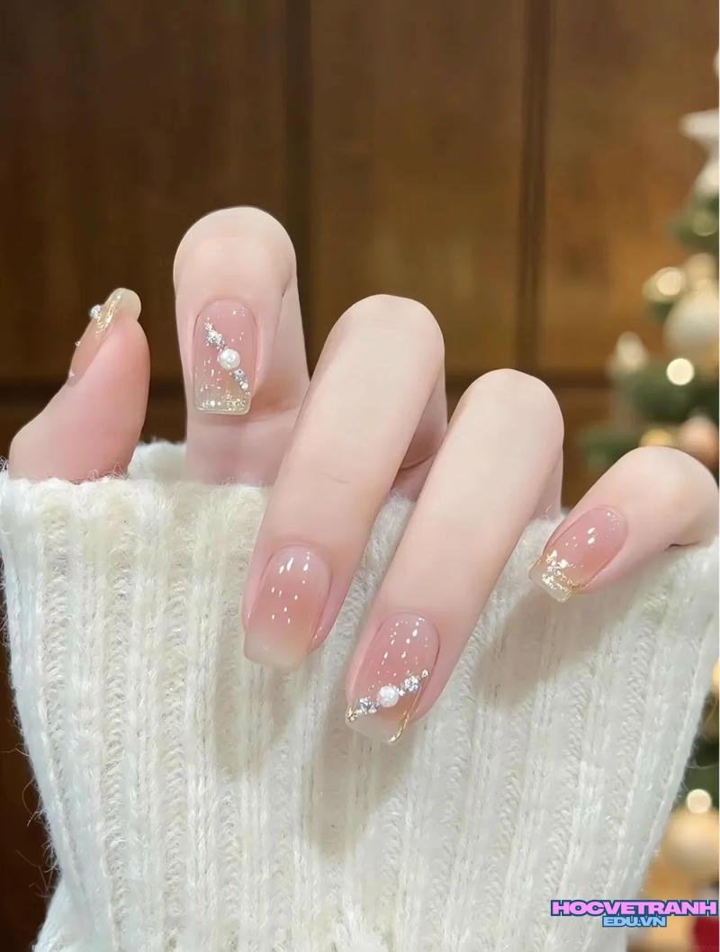 Xem ảnh nail nhẹ nhàng mới nhất