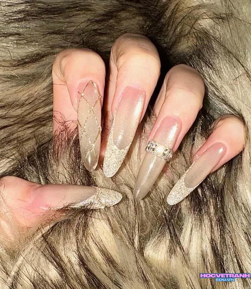 Xem ảnh nail sang chảnh mới nhất