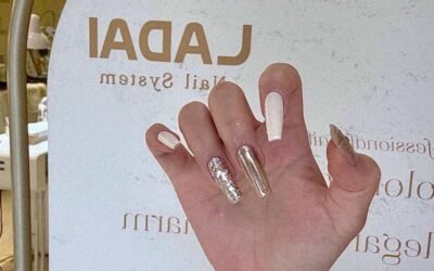 Album ảnh nail hợp mệnh kim miễn phí