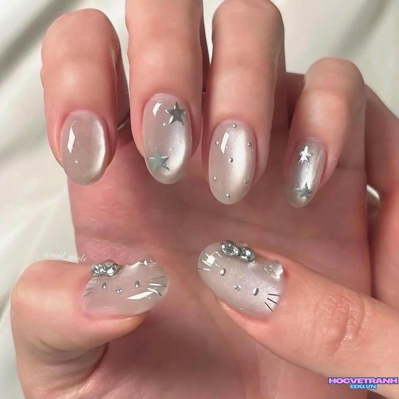 Bộ ảnh nail hợp mệnh kim mới chất lượng cao