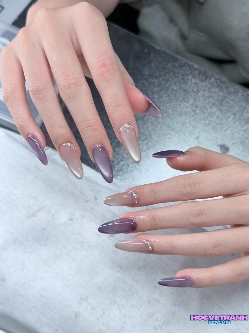 Bộ sưu tập ảnh nail màu tím mới nhất