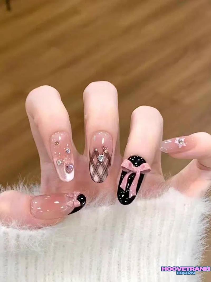 Khám phá ảnh mẫu móng tay đẹp nhẹ nhàng cuốn hút