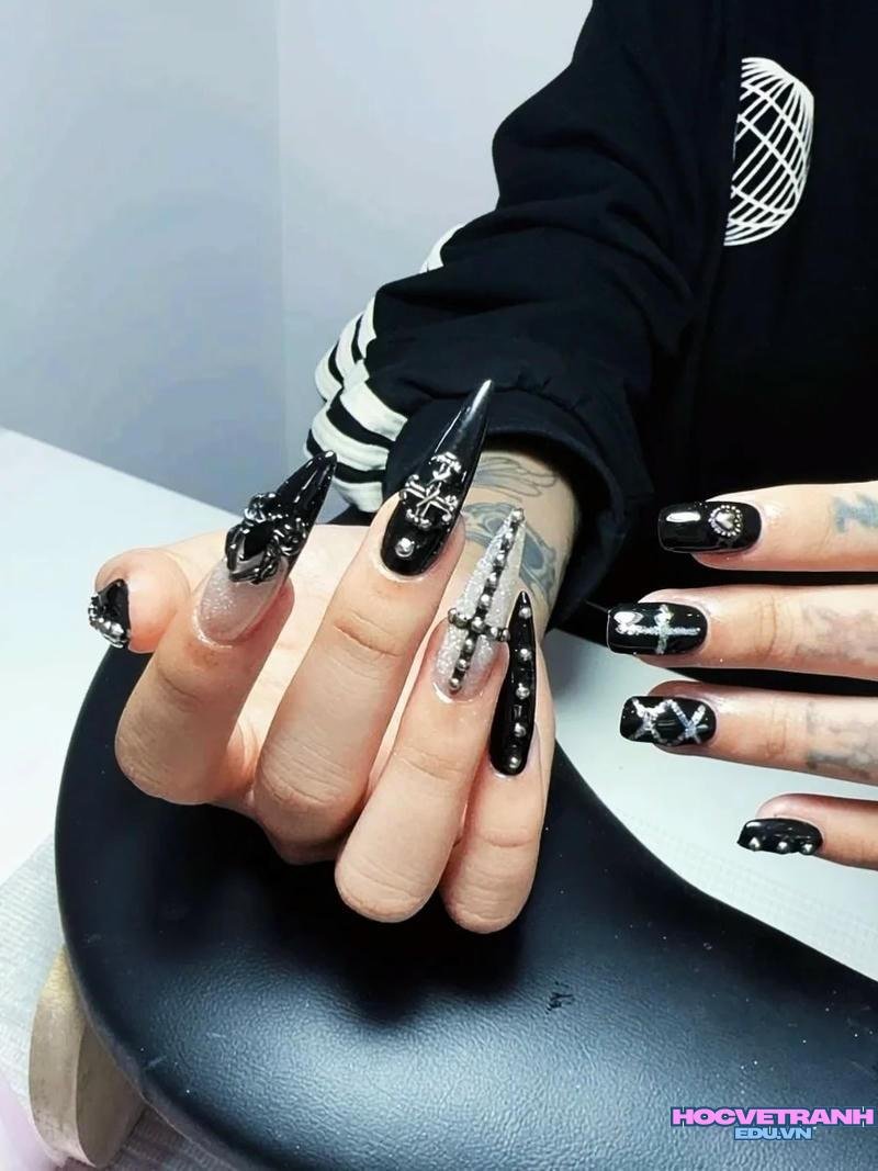 Khám phá ảnh nail halloween thu hút