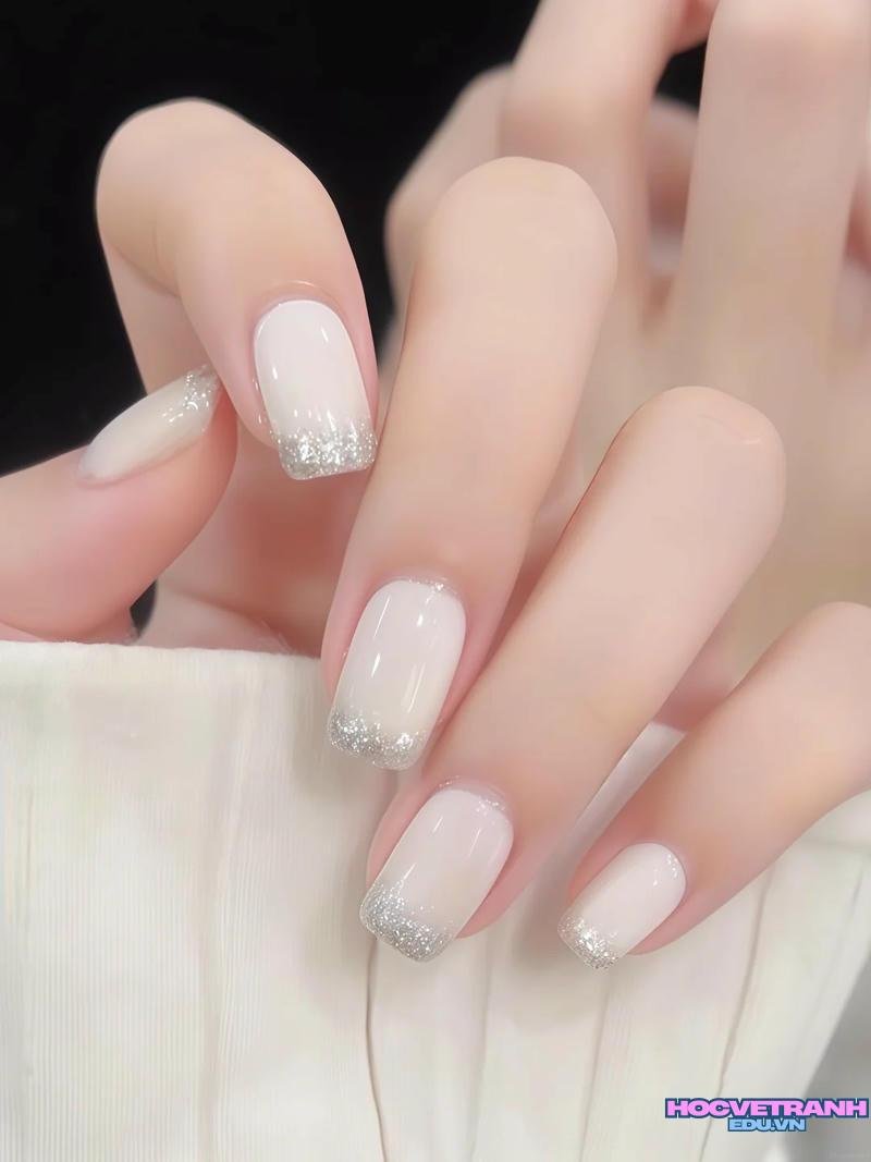Khám phá ảnh nail hợp mệnh kim đẹp nhất