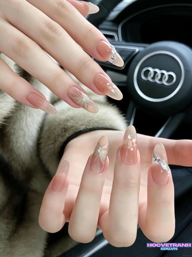 Khám phá ảnh nail móng nhọn tròn đẹp nhất