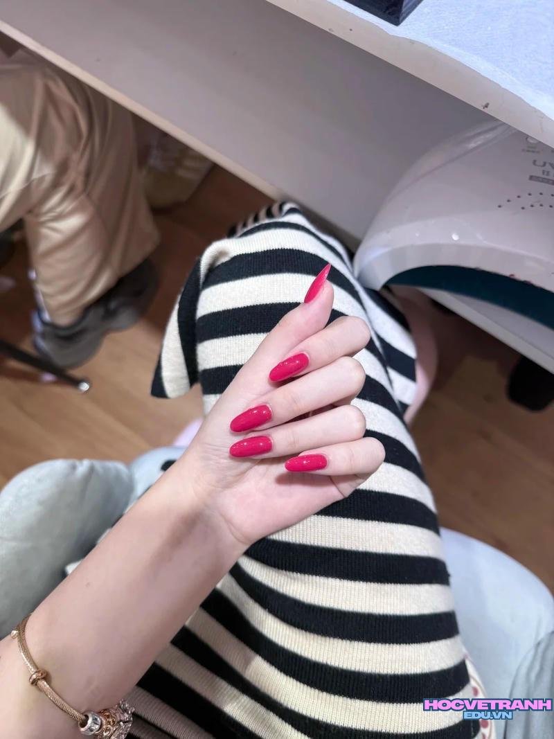 Khám phá ảnh nail sơn trơn cuốn hút