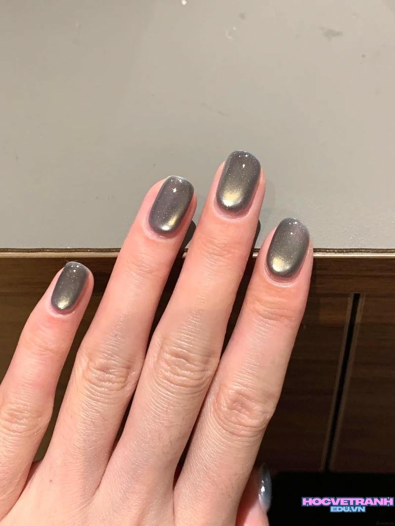 Khám phá kho ảnh nail màu xám cuốn hút