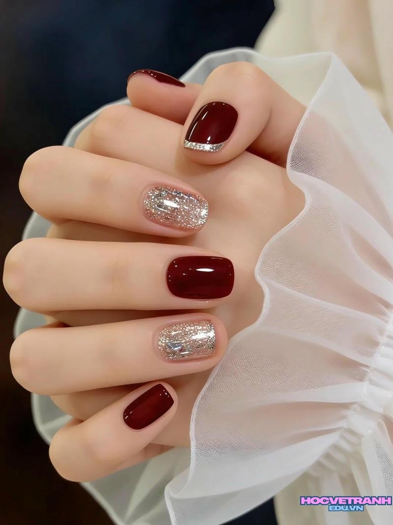 Khám phá kho ảnh nail trung niên cuốn hút