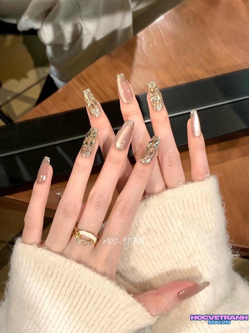 Ngắm ảnh nail nhũ hot