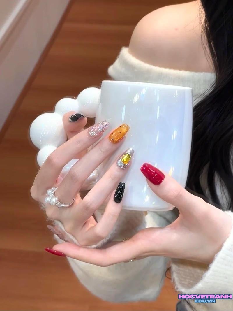 Ngắm ảnh nail nhũ mới