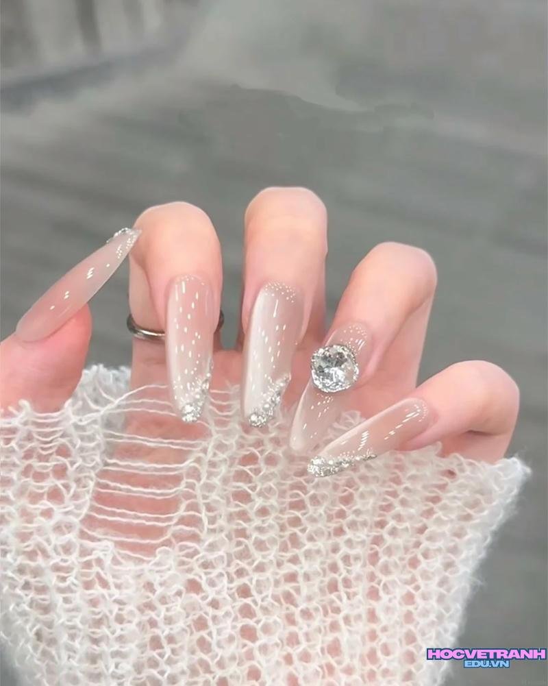 Ngắm ảnh nail sinh nhật mới