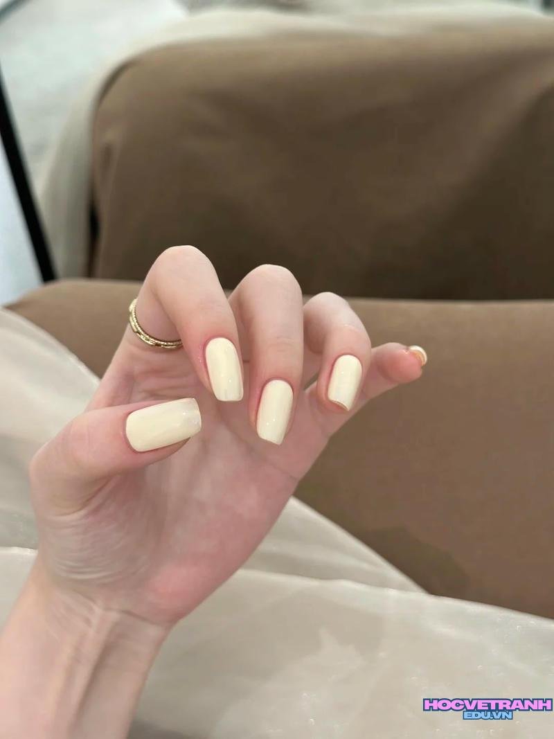 Ngắm ảnh nail sơn trơn mới