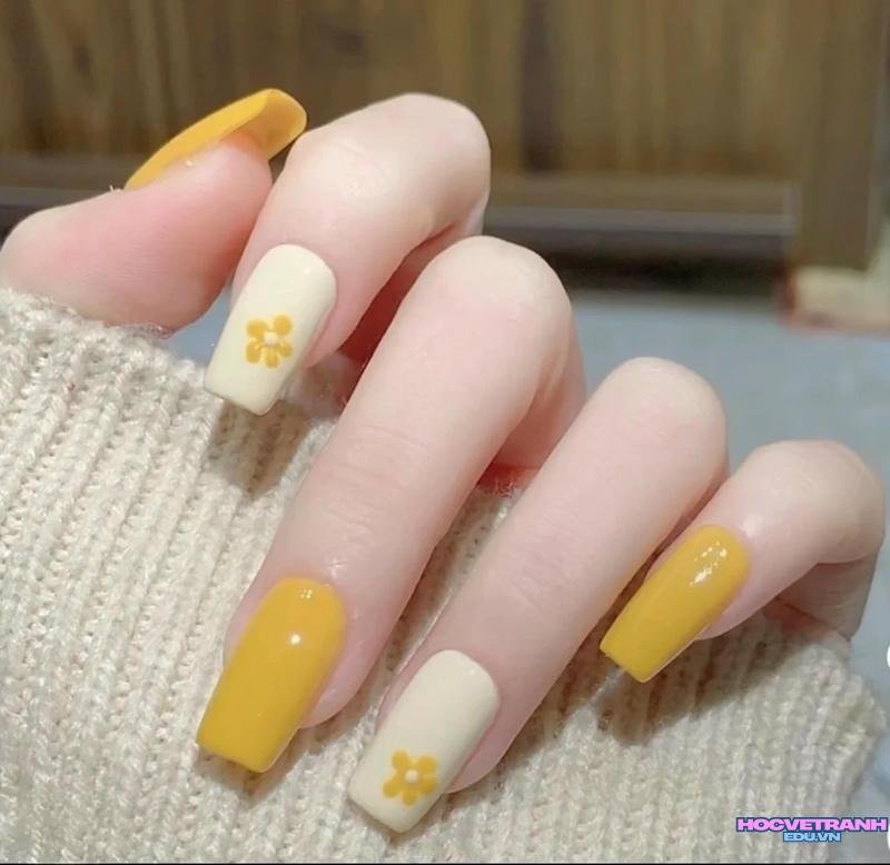 Ngắm bộ ảnh nail màu vàng mới chất lượng cao