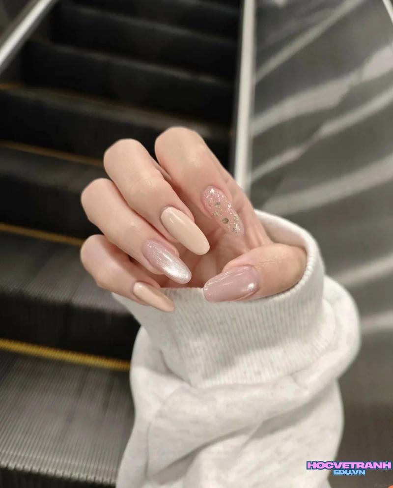 Ngắm bộ ảnh nail móng nhọn tròn cực hot