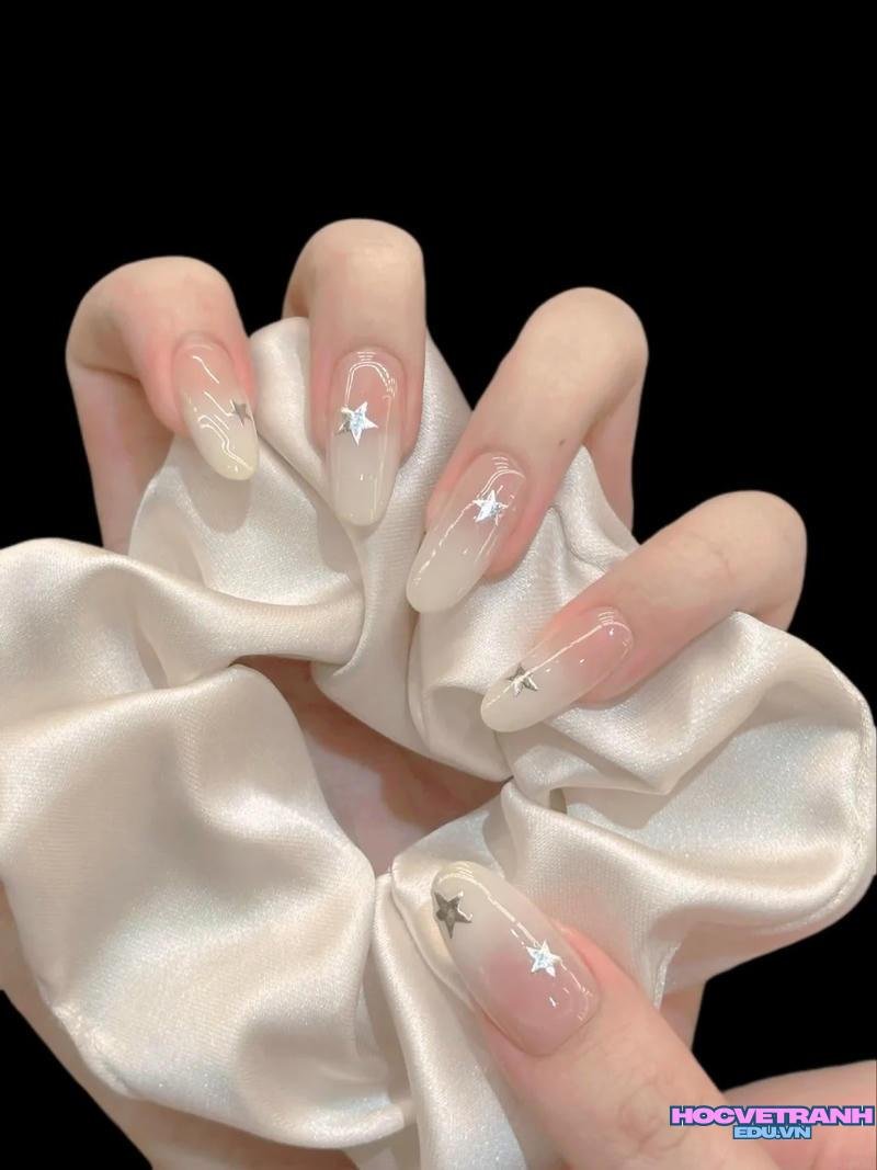 Ngắm bộ ảnh nail móng nhọn tròn mới chất lượng cao