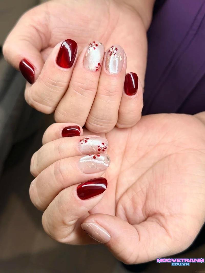 Tải về ảnh nail trung niên miễn phí