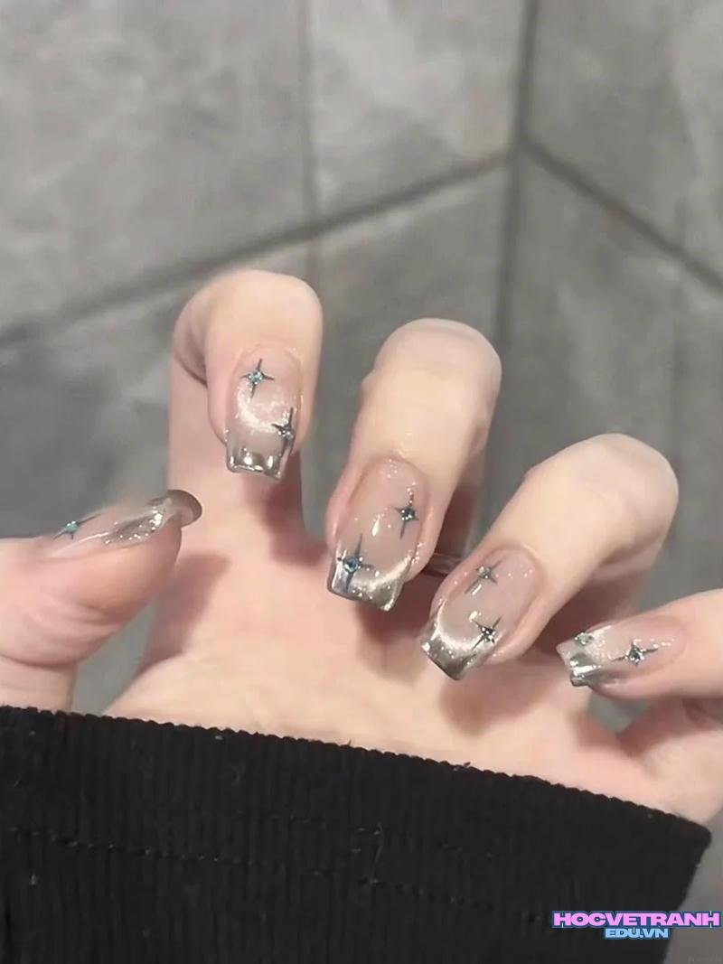 Tổng hợp ảnh nail hợp mệnh kim chất lượng nhất