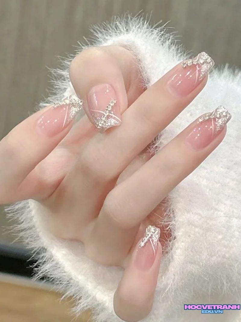 Tuyển tập bộ ảnh mẫu móng tay đẹp nhẹ nhàng miễn phí