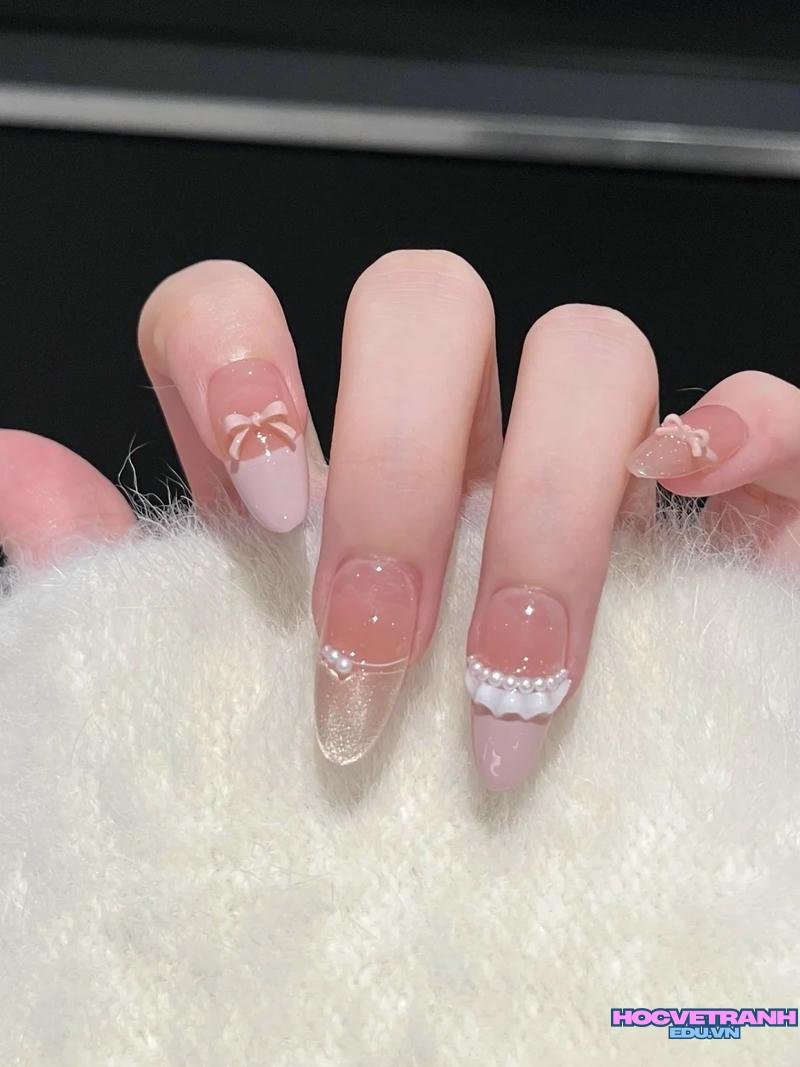 Tuyển tập bộ ảnh mẫu móng tay đẹp nhẹ nhàng trend nhất
