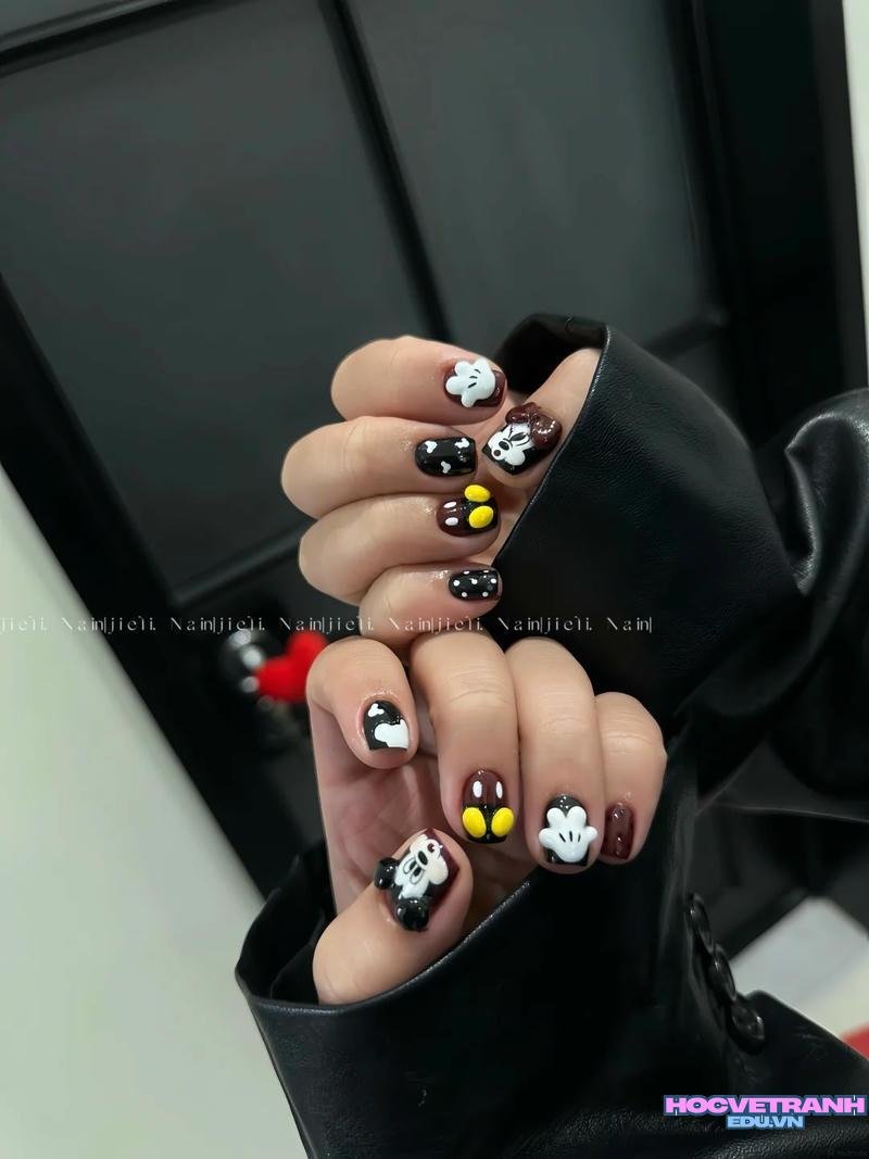 Tuyển tập bộ ảnh nail chuột mickey miễn phí