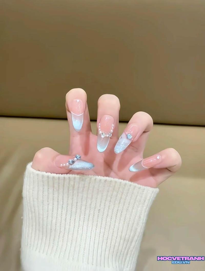 Tuyển tập bộ ảnh nail đi biển trend nhất