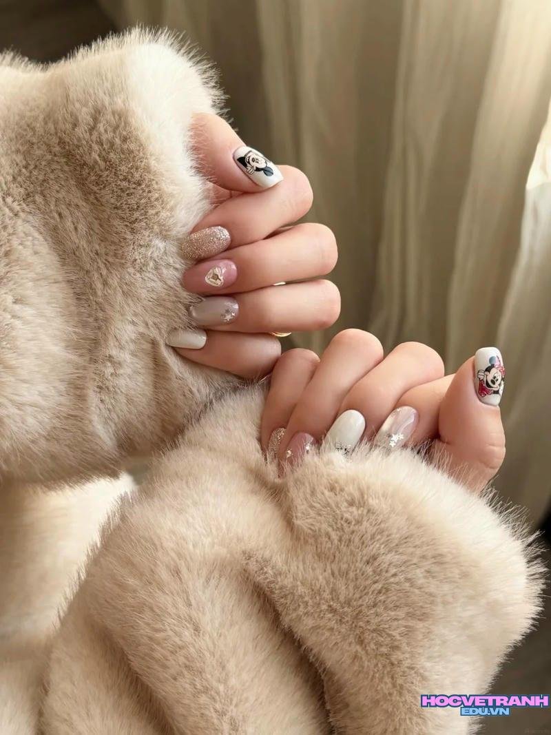 Xem ảnh nail chuột mickey đẹp