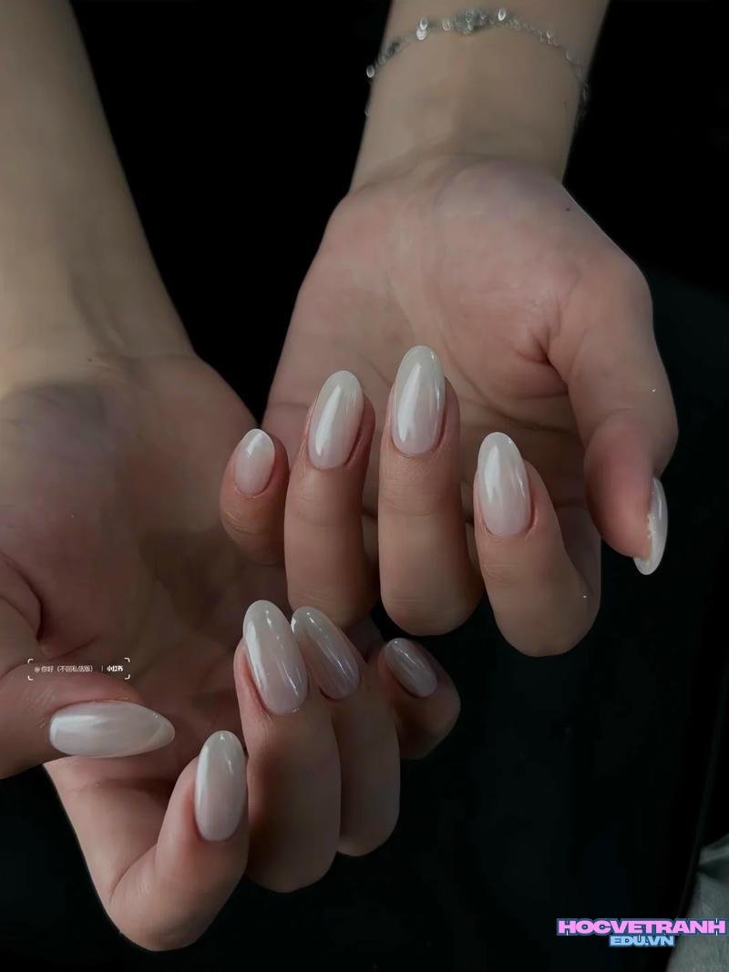 Xem ảnh nail hợp mệnh kim đẹp