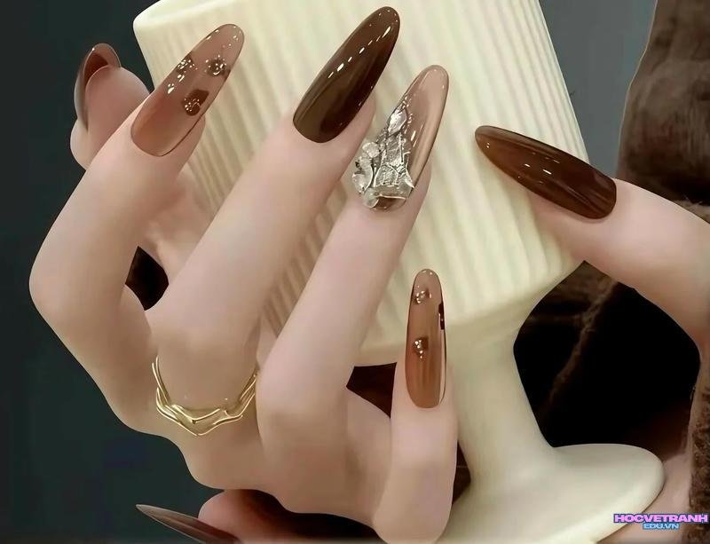 Xem ảnh nail hợp mệnh thổ đẹp nhất