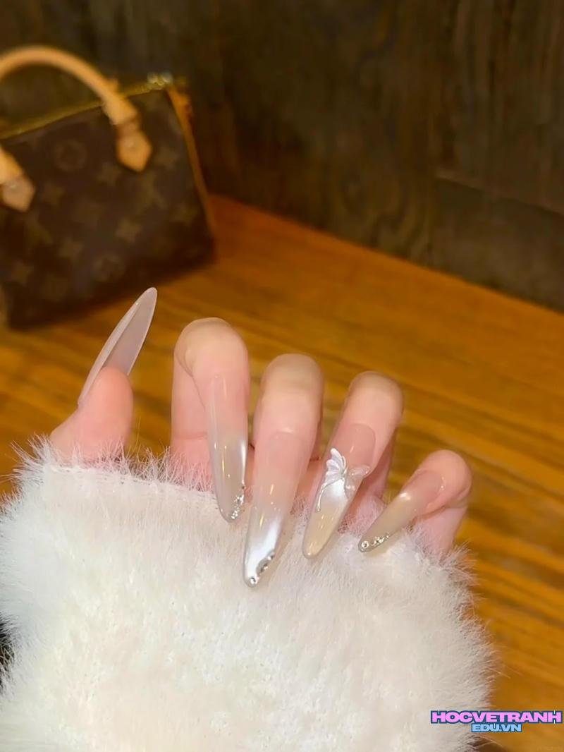 Xem ảnh nail sinh nhật đẹp