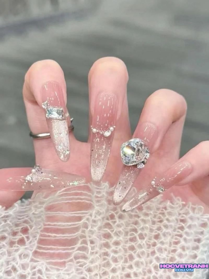 Xem ảnh nail tiểu thư đẹp