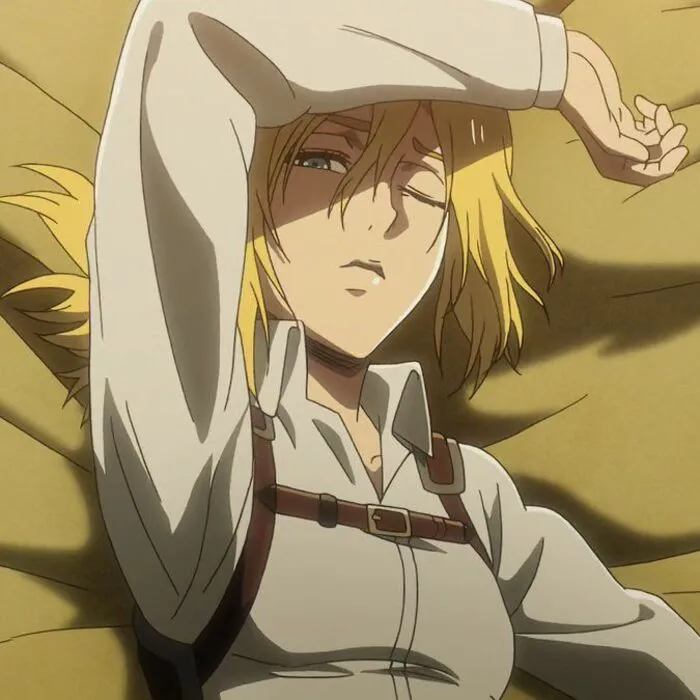 ảnh Annie Leonhart đẹp phong cách dark