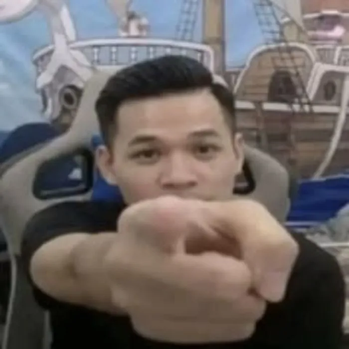meme ngu chỉ tay