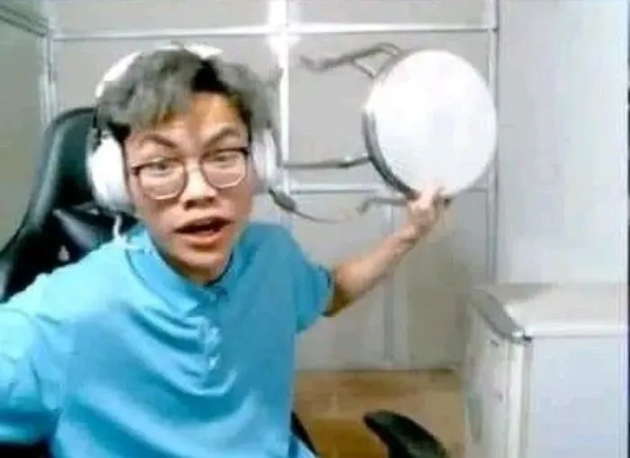 meme ngu đánh